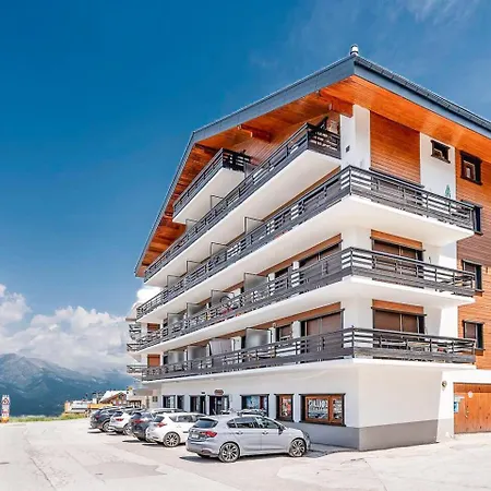 Center Of With A View ! *