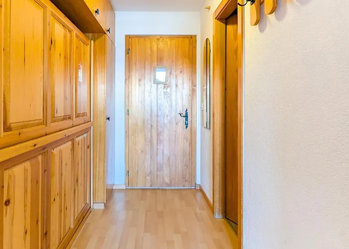 Center Of With A View ! *